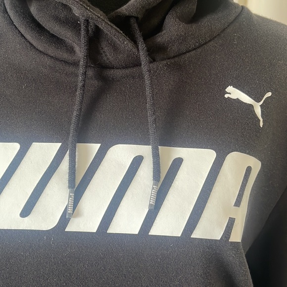 Woman’s PUMA hoodie - Picture 2 of 5